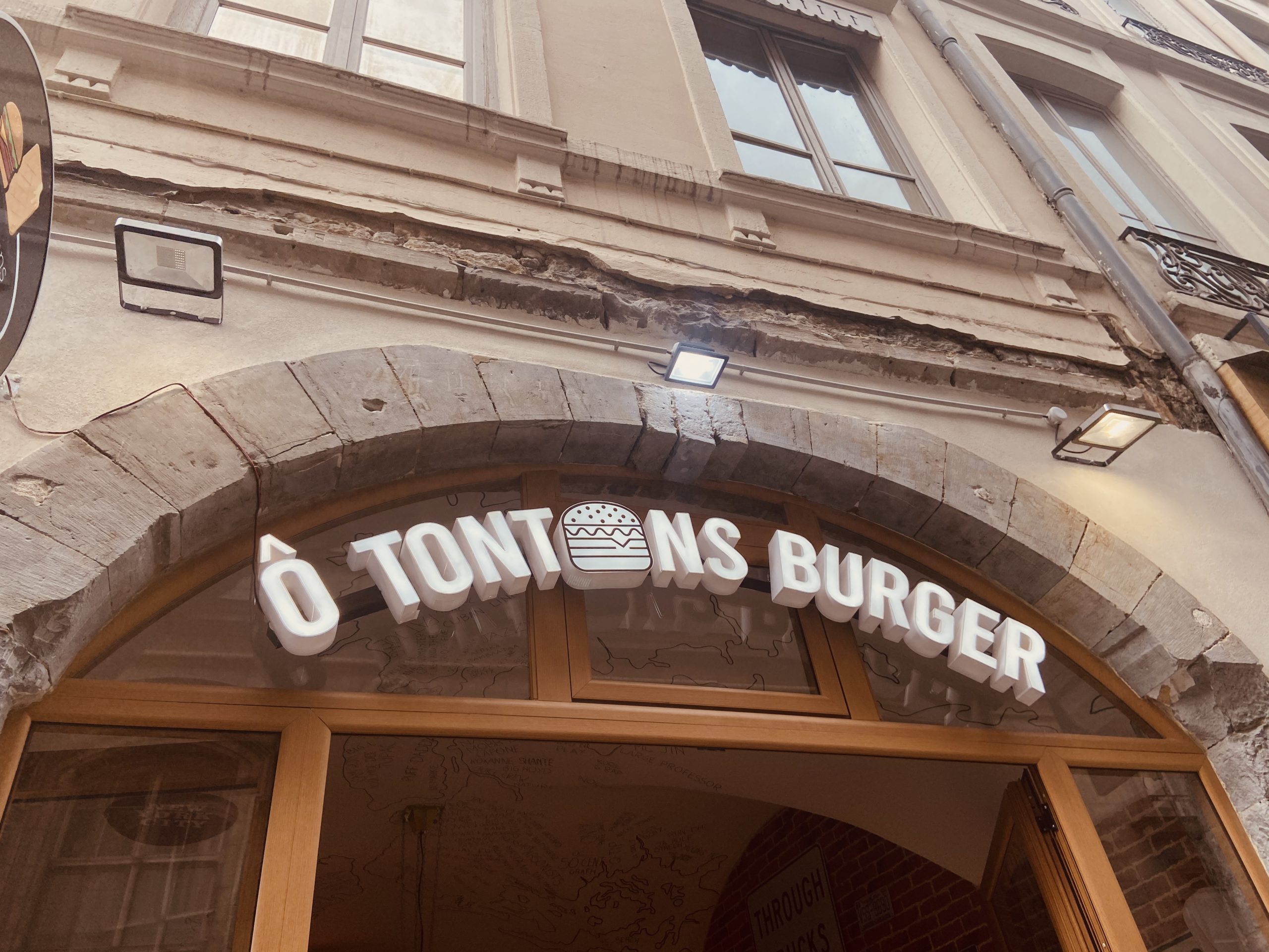 Réalisation Projet ô tontons burger, Pauline Rudolf, Architecte d'intérieur, Lyon